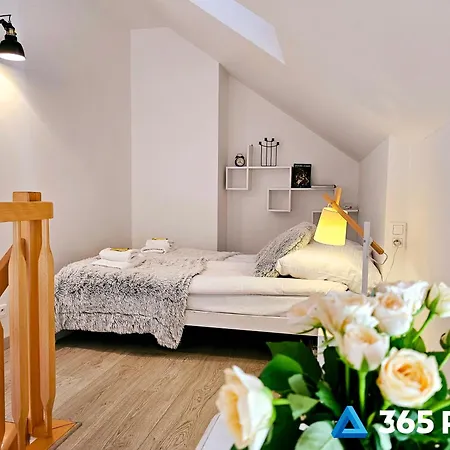 Apartament Mundo w Centrum Kołobrzegu Z GARAŻEM - 365PAM-2